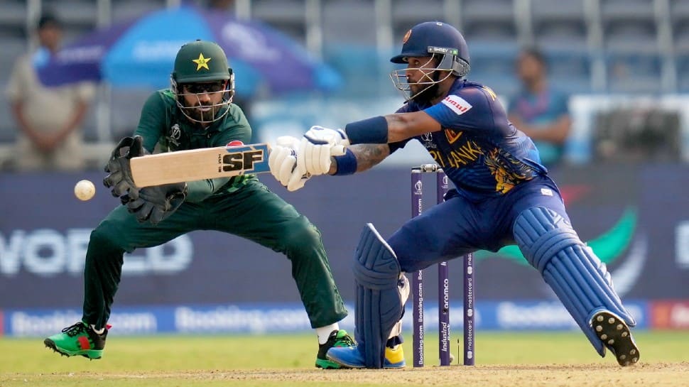 Sri Lanka batter Kusal Mendis scored a century off 65 balls against Pakistan, the sixth fastest ever and the fastest ever by an Asian batter in World Cup contests. The previous fastest for an Asian batter was Kumar Sangakkara's 70-ball effort against England in Wellington in 2015. (Photo: AP)
