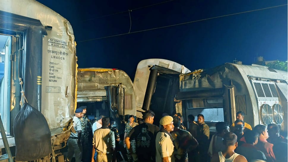 Four Dead, 70 Injured As North East Express Derails Near Bihar&#039;s Buxar