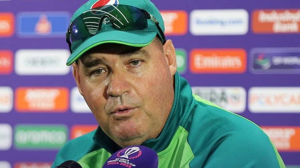 &#039;Didn&#039;t Hear Dil Dil Pakistan&#039;, Pakistan Coach Mickey Arthur Slams BCCI For Hosting One-Sided India Vs Pakistan Match In Ahmedabad