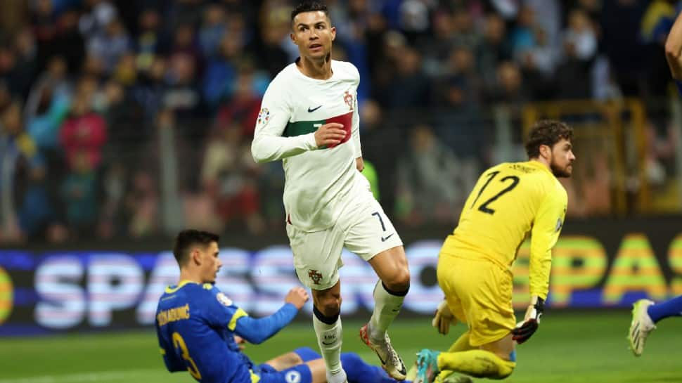 Euro 2024 Qualifying Cristiano Ronaldo Scores Twice In Five Star Win For Portugal Over Bosnia