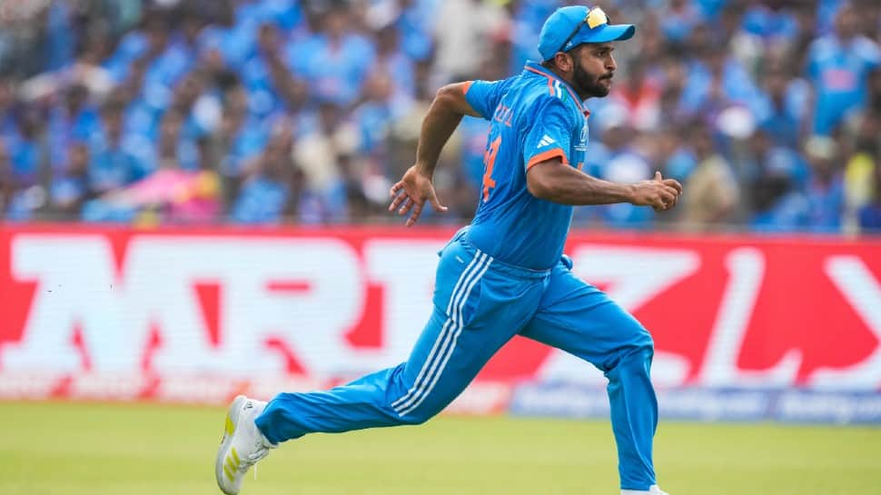 WATCH: Rohit Sharma Wanted To ‘Promote’ Shardul Thakur Above KL Rahul In Pune, Calls All-Rounder ‘Big Match’ Player In Hilarious Chat With Shubman Gill