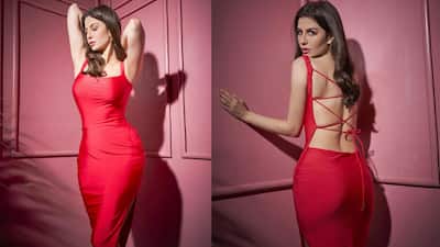 Sizzles In Red Shimmery Bodycon Dress