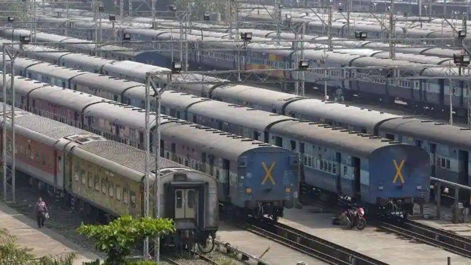 Indian Railways Operating 283 Chhath Puja Special Trains To Deal With Festive Rush - Vimarsana News