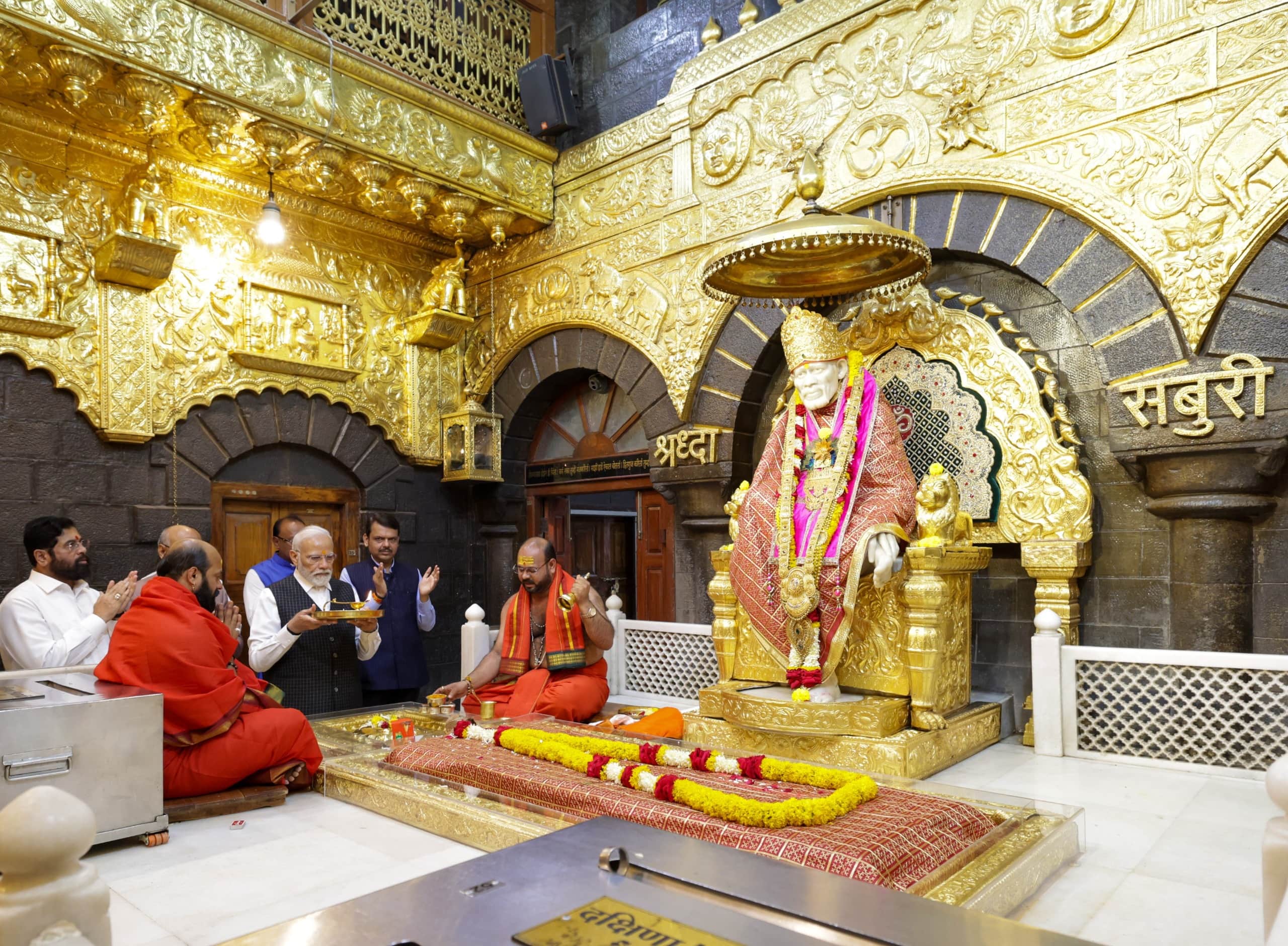 PM Prays At Shri Saibaba Temple, Shirdi
