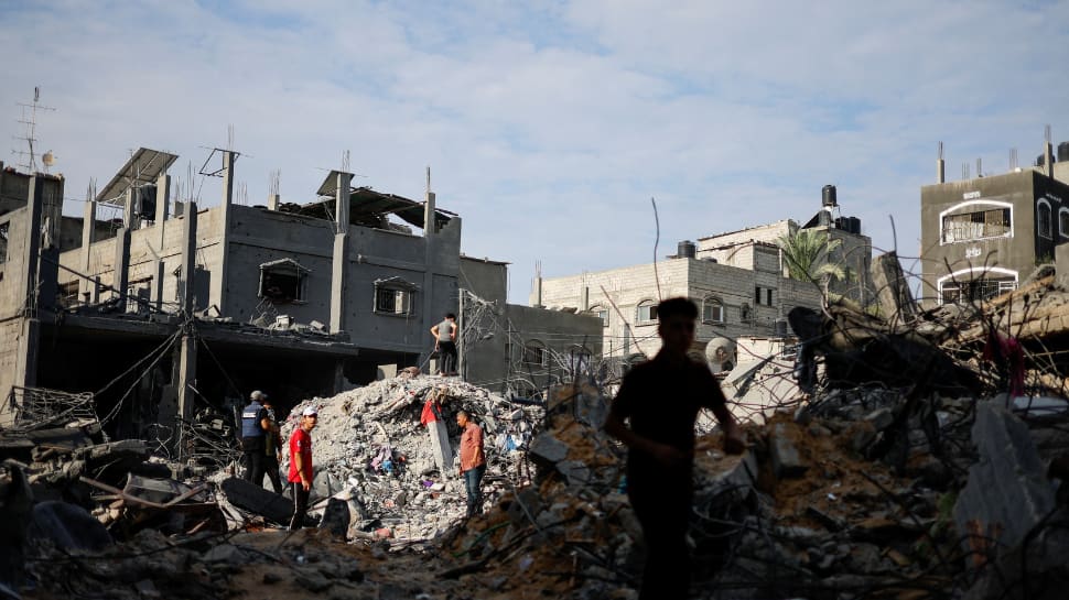 No Phone, No Aid: Gaza Faces Communication Blackout As Israel Steps Up Ground Operations