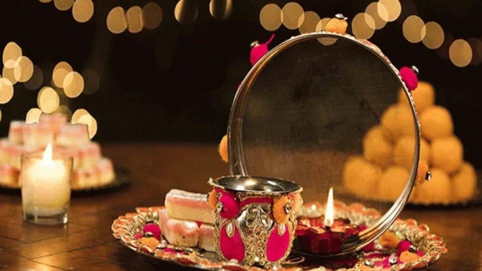 Karwa Chauth Check Puja Muhurat And City Wise Moonrise Timings Here Culture News Zee News 7927