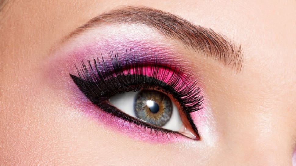 This Diwali, Be A Patakha! Try These 5 Stunning Eye-Makeups This Festive Season 