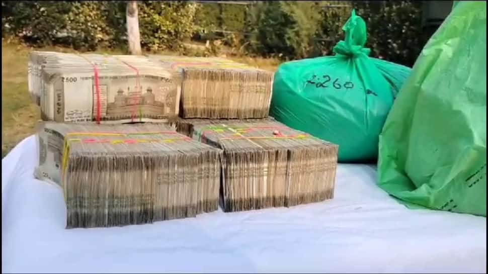 J&amp;K Police Uncover Major Drug Peddling Ring, Seize Rs 45 Lakh Cash and 4.2 kg Charas