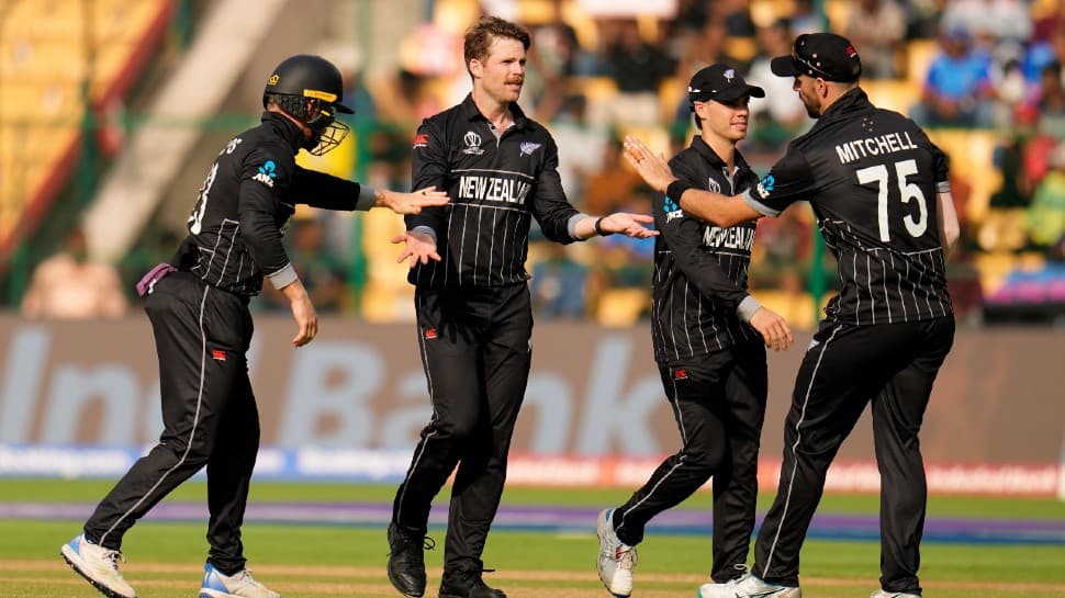 New Zealand pacer Lockie Ferguson (99) needs 1 wicket to complete 100 wickets in ODIs. Can Ferguson achieve this feat in ICC Cricket World Cup 2023 semifinal against India today? (Photo: AP)