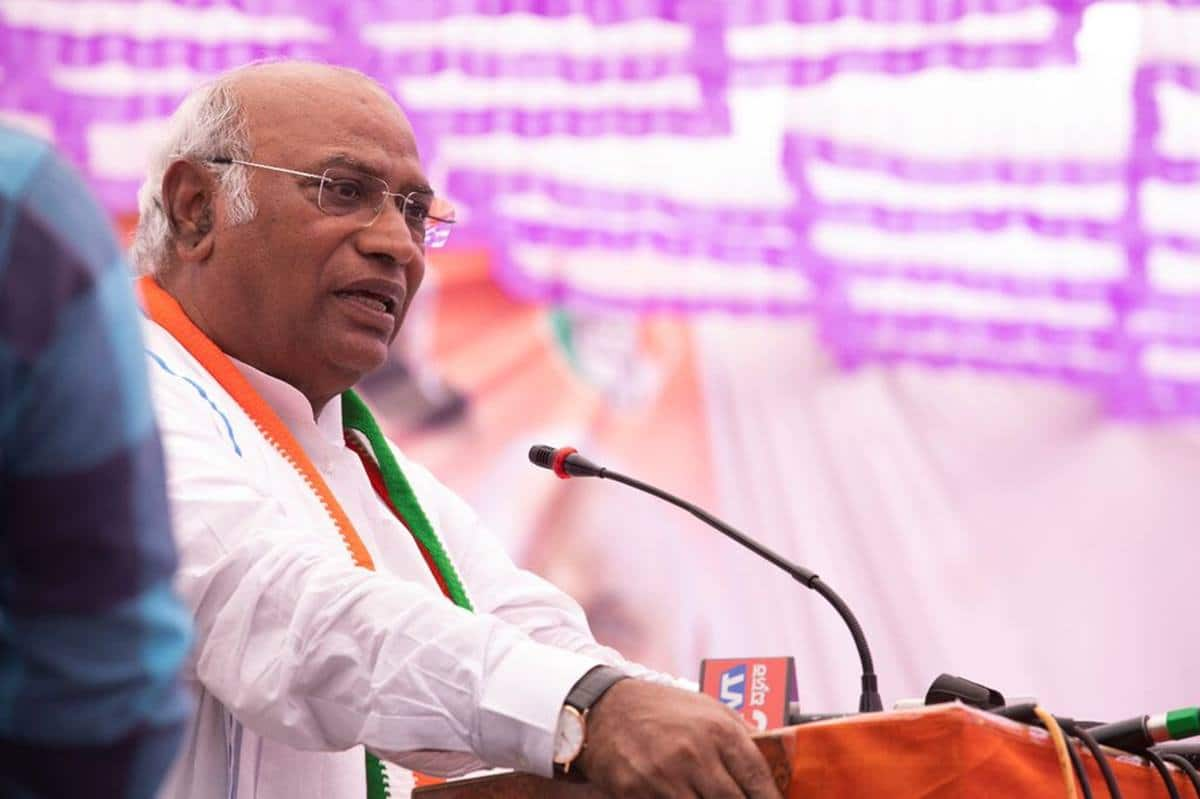 Congress Chief Mallikarjun Kharge Calls PM Modi The Leader Of Liars In Rajasthan