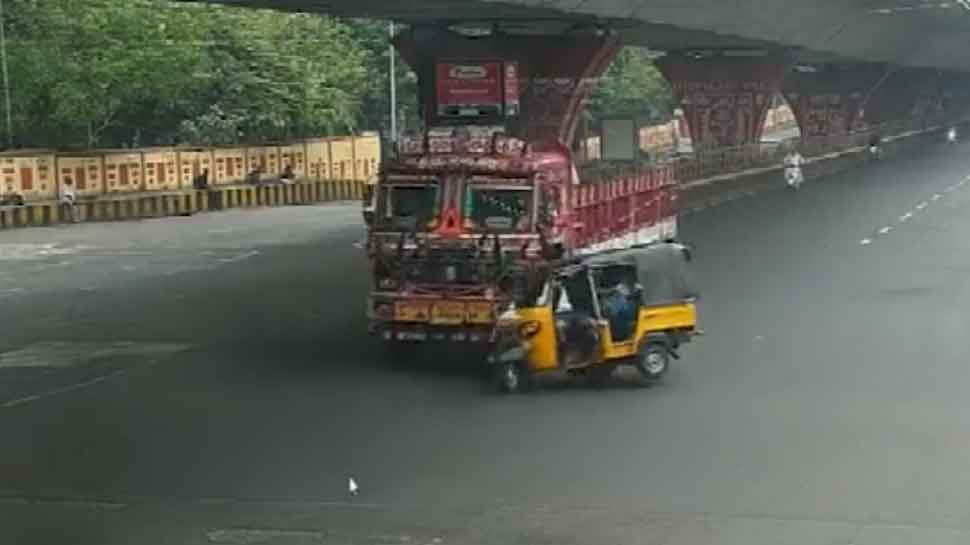 Visakhapatnam Shocker: Eight School Children Hurt As Auto Collides With ...