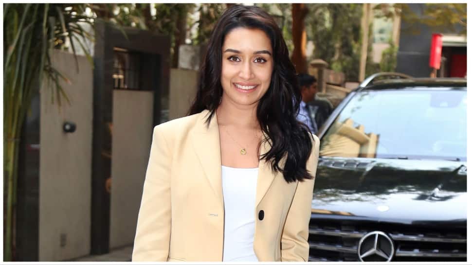 Shraddha Kapoor Explains Her Instagram Bio, Says &#039;I Want To Reach For The Stars...&#039; 