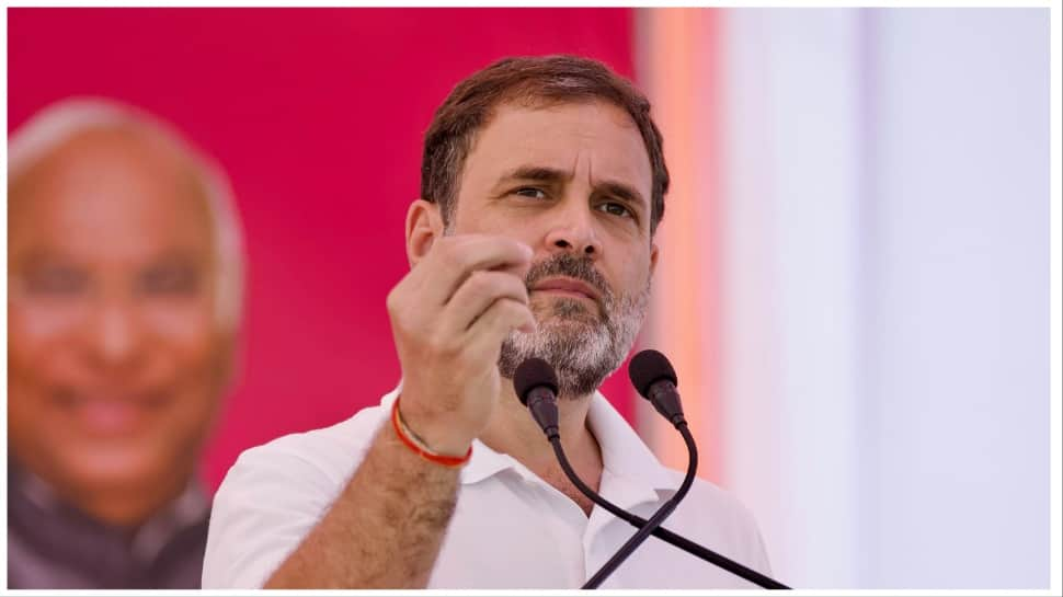 EC Issues Notice To Rahul Gandhi Over His &#039;Panauti&#039; Jibe At PM Modi