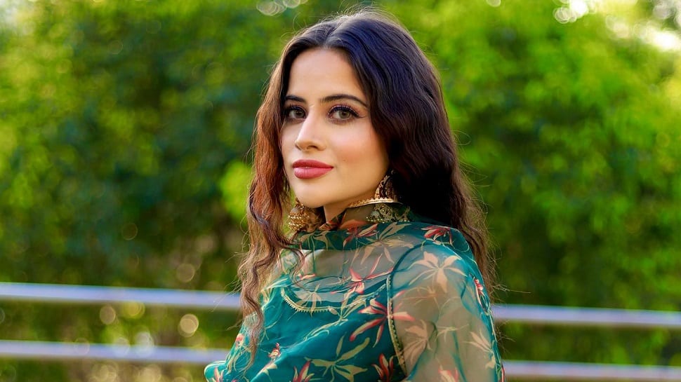 Style Icon Uorfi Javed&#039;s Instagram Bounces Back From Suspension Blunder