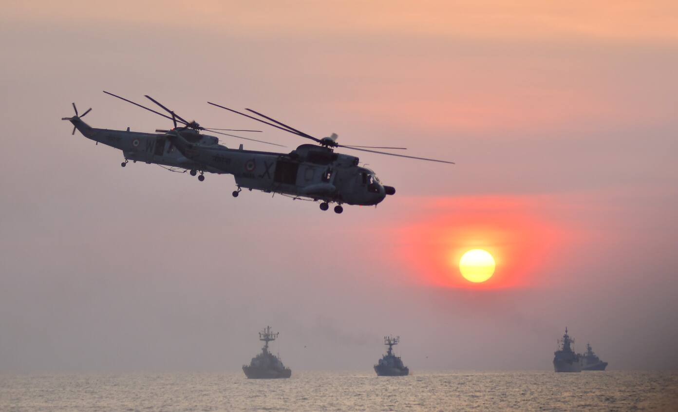 Navy Day 2023: Mesmerizing Operational Demonstration By 20 Warships, 40 Aircraft