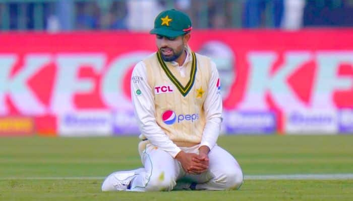 Babar Azam&#039;s Fielding Blunder Adds To Pakistan&#039;s Woes During AUS vs PAK 1st Test, Video Goes Viral - WATCH