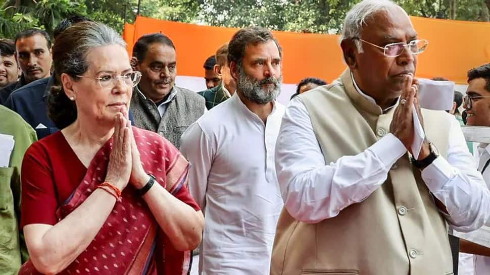 2024 Lok Sabha Elections To Be &#039;Modi Vs Kharge&#039;? INDIA Bloc Leaders Propose Congress President&#039;s Name For PM Post