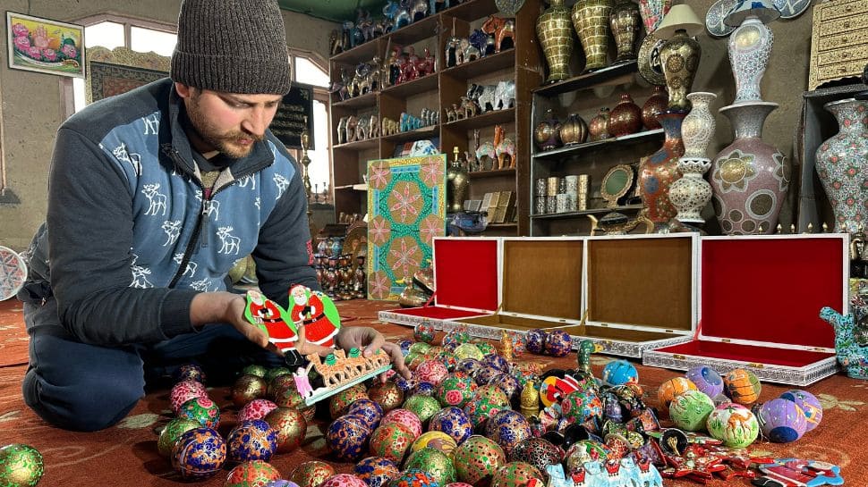 Kashmiri Papier Mache Artists Get Bulk Orders From Across The Globe For Christmas