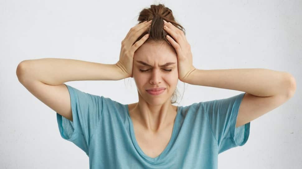 Have A Throbbing Headache? Know Importance Of Sleep Hygiene In Managing Crippling Migraine