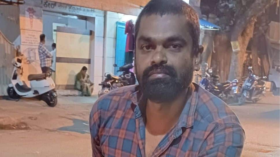Bengaluru Resident Shares Heartwarming Encounter; Stranger Returns Misplaced Purse Bengaluru Resident Shares Heartwarming Encounter; Stranger Returns Misplaced Purse