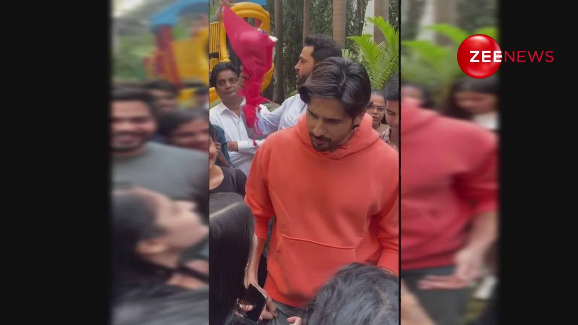 Sidharth Malhotra's 39th Birthday Bash With Mumbai Fans, Cake Cutting ...