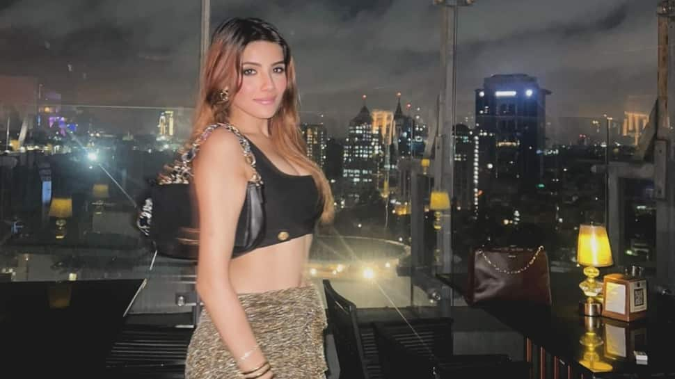 Ishan Kishan&#039;s GF Aditi Hundia Raises Temperature In Micro-Mini Skirt Mixed With Bold Black Bralette