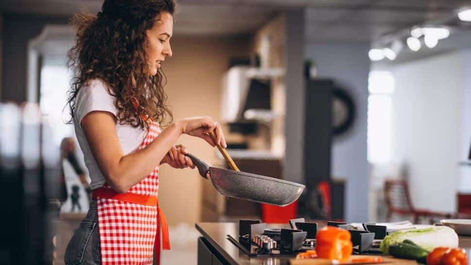 15 Vastu Tips For Kitchen To Ensure Good Health And Prosperity