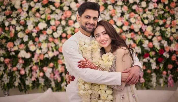 Shoaib Malik &amp; Sana Javed Had Three Year Long Affair, Claims Pakistan Media