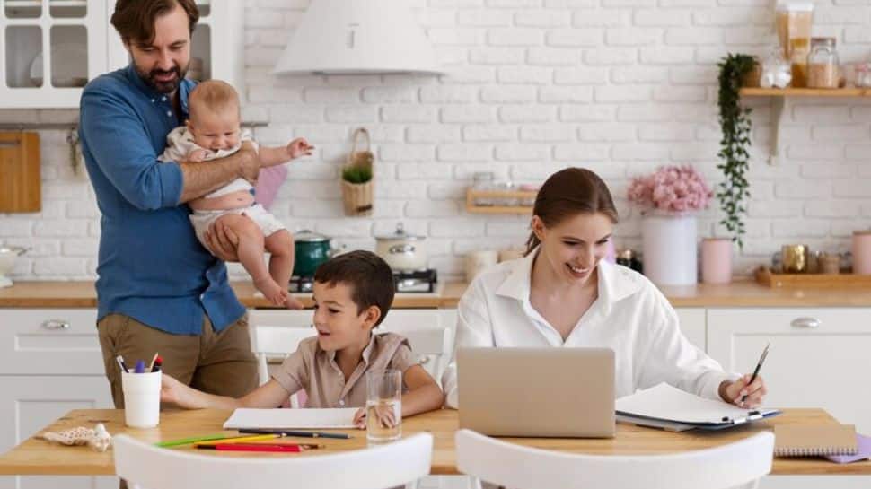 Balancing Parenthood And Work: Essential Tips For Working Moms And Dads | Parenting News