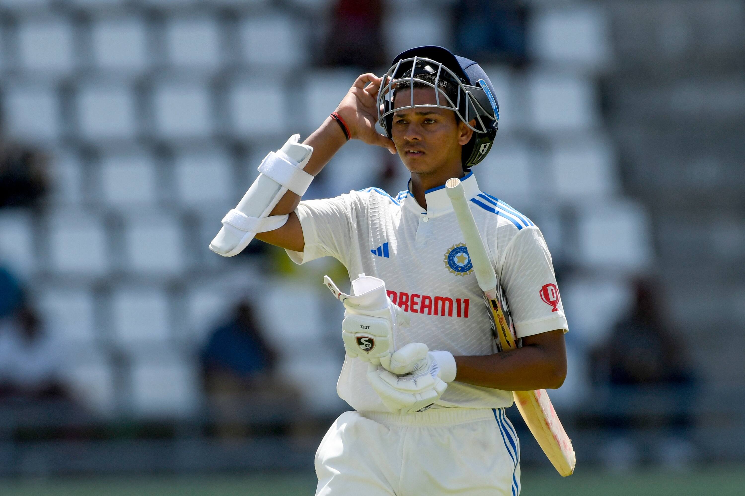 1. Yashasvi Jaiswal Shatters Records: A Historic Knock Against England