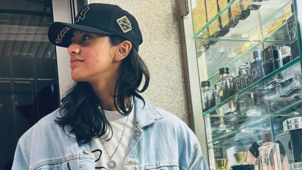 India Women&#039;s Cricketer Smriti Mandhana&#039;s Tom Boy Look Goes Viral