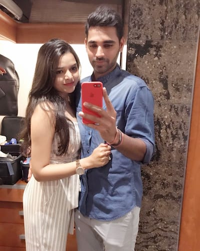 How did Bhuvneshwar fall in love with Nupur?