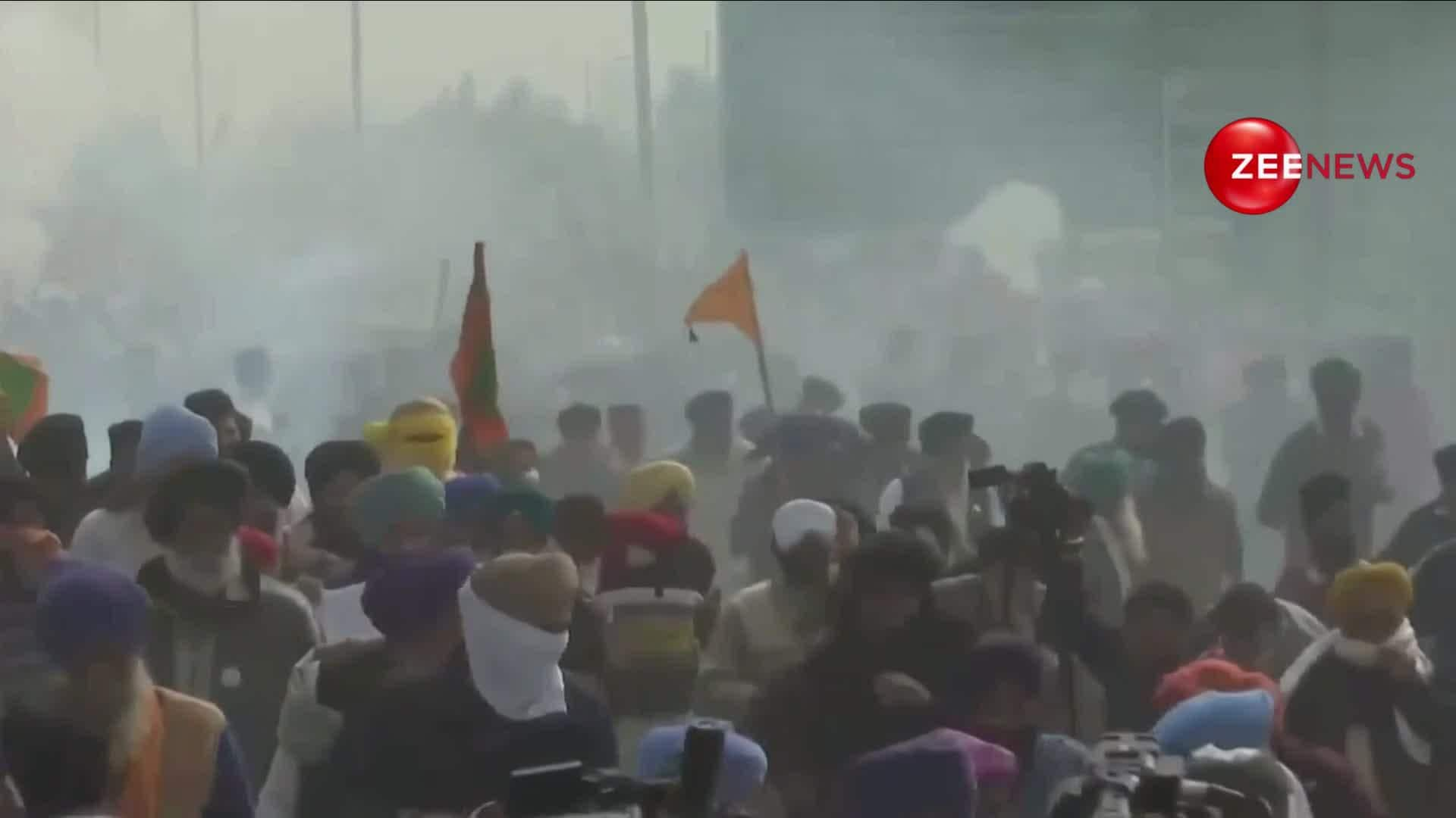 Farmers Protest Police Use Tear Gas At Punjab Haryana Shambhu Border Zee News 7342