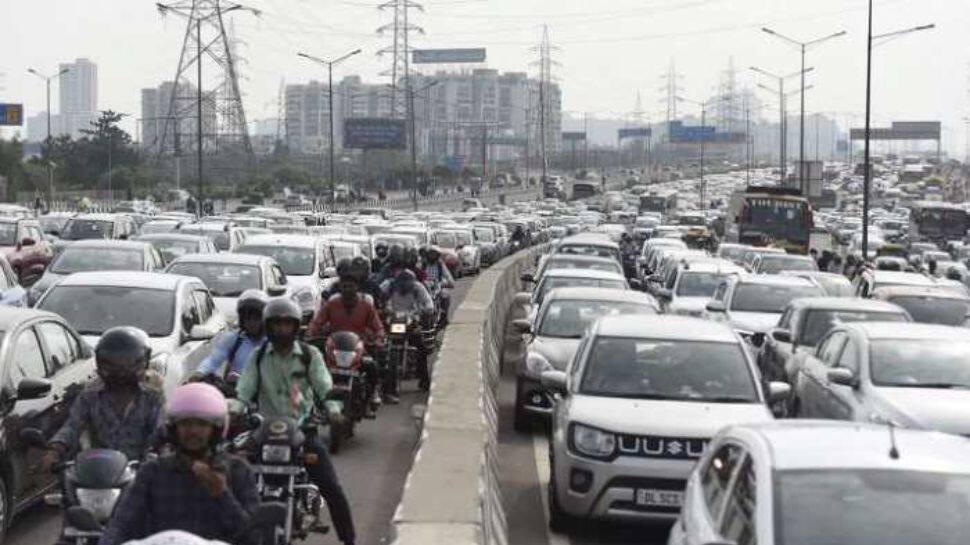 With 5000 Weddings And Farmers' Protest, Delhi Traffic Police Releases Advisory: Details | Auto News - Vimarsana News