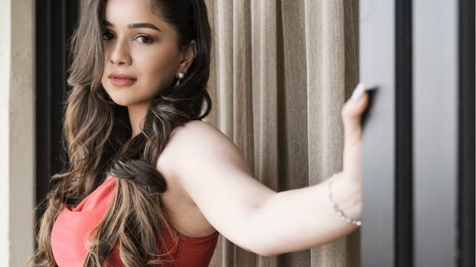 Sara Tendulkar Drops Jaw-Dropping PICS From Ganesh Chaturthi Celebrations;  See Photos Here, News