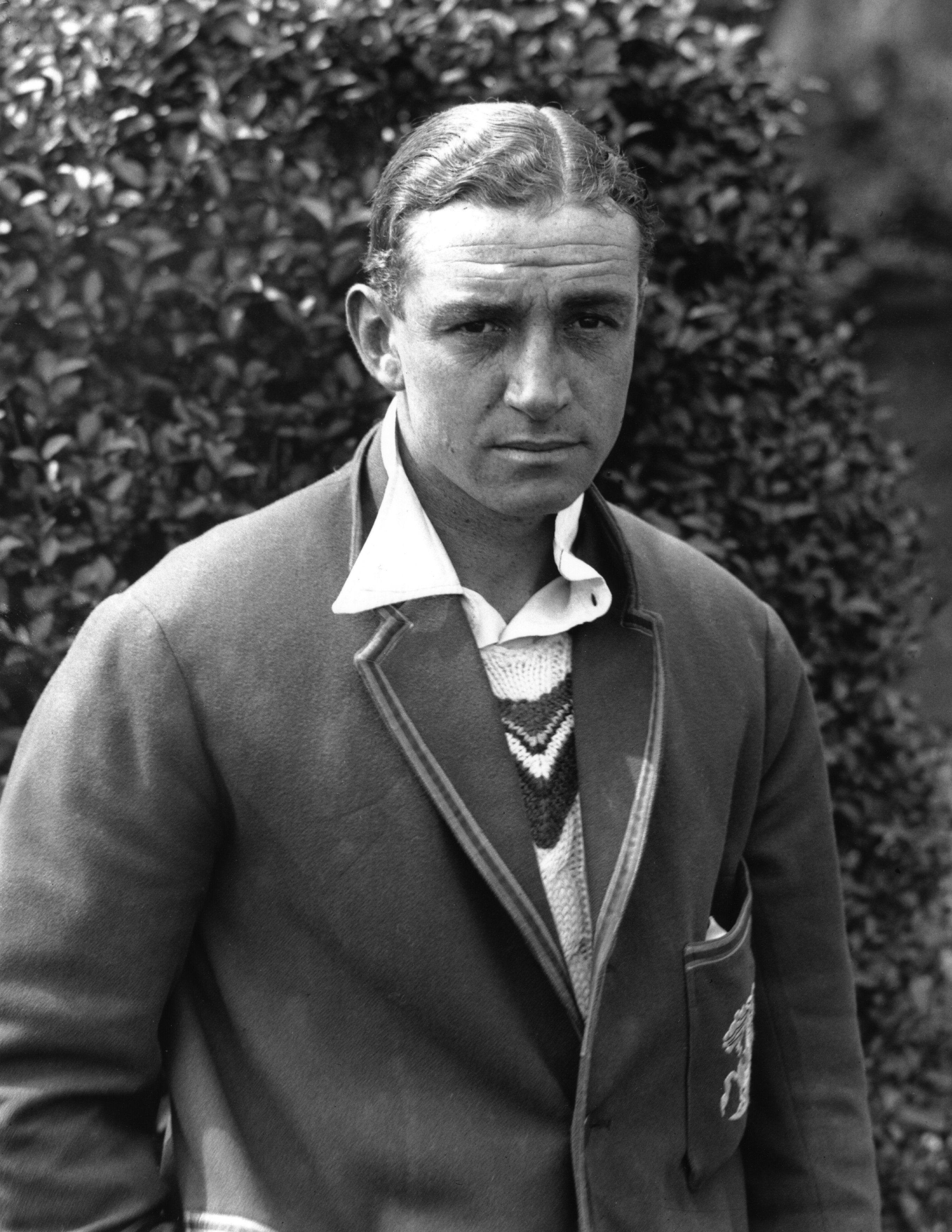 9. Wally Hammond