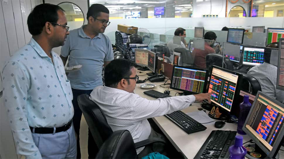 Sensex, Nifty Advance In Early Trade On Positive Global Cues