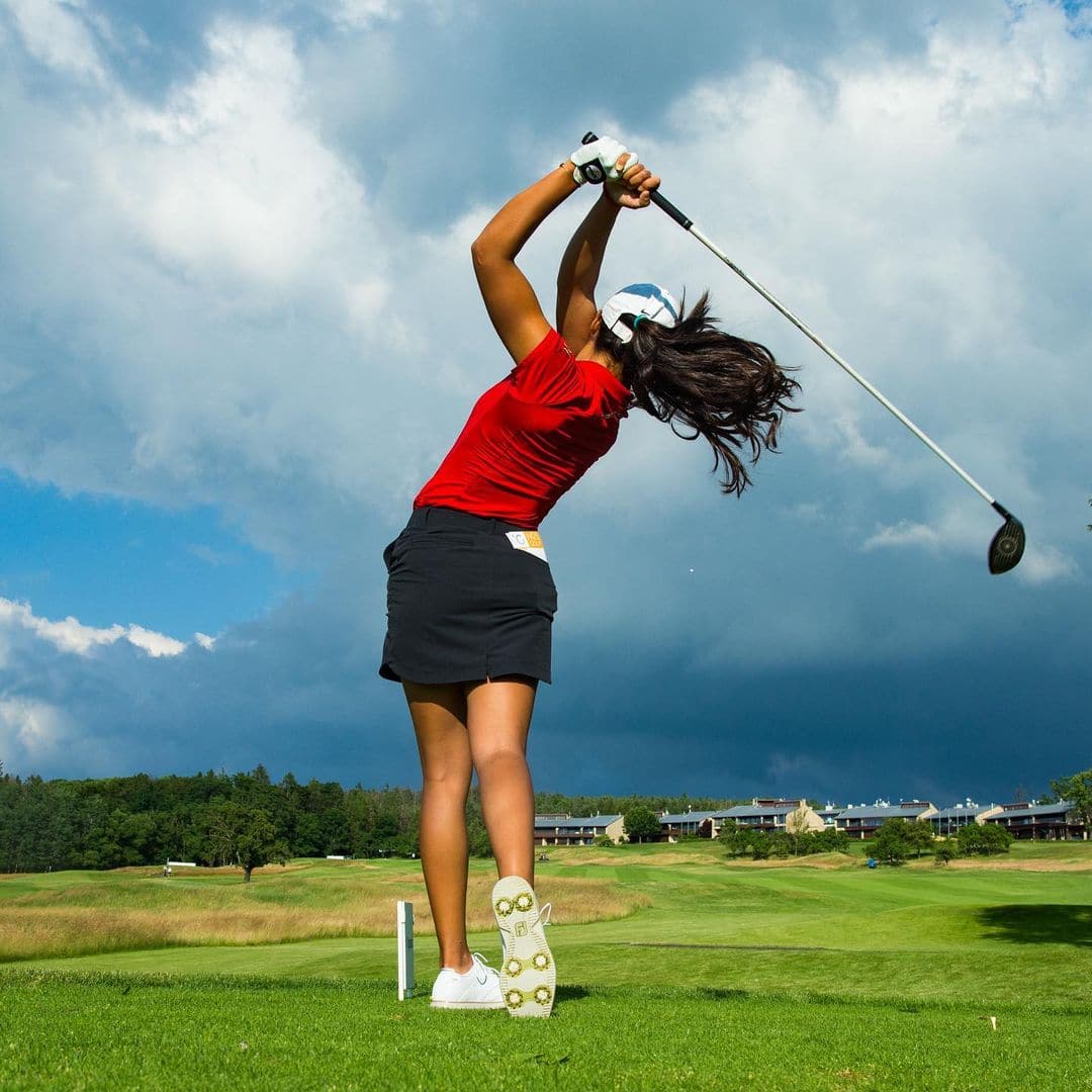 Meet Tvesa Malik: India's Rising Golf Star - In Pics | News | Zee News