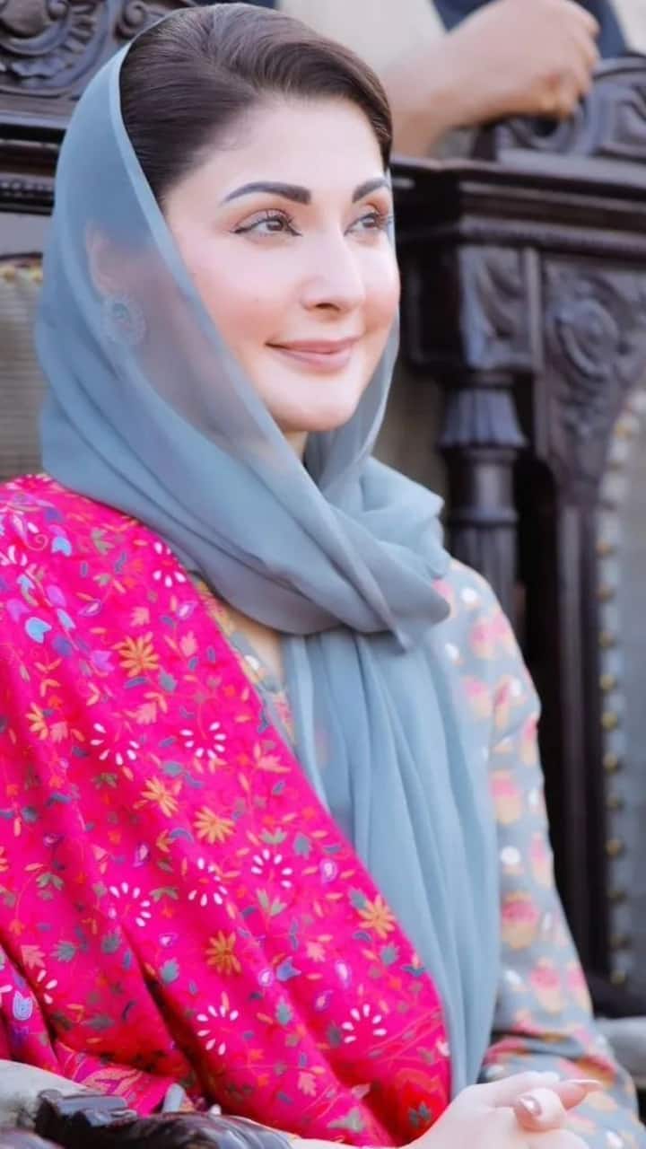 maryam nawaz in pink dress Maryam Nawaz is dressed exquisitely for the wedding function. She looks incredibly graceful, elegant, and breathtakingly beautiful , @maryamnawazofficial , #pmln #tiktok #lahore , #viralreels