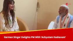 German Singer Meets PM Modi In Tamil Nadu, Sings 'Achyutam Keshavam' - WATCH