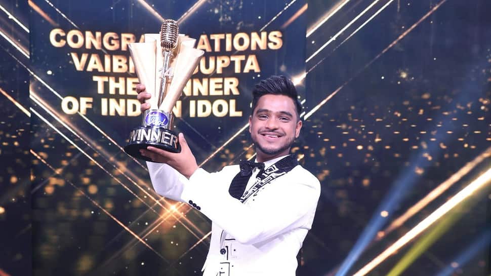 Kanpur&#039;s Vaibhav Gupta Wins Indian Idol Season 14, Takes Trophy And Rs 25 Lakh Home 