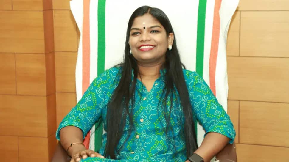 UPSC Success Story: Sreedhanya Suresh, Triumphing Through Tenacity - A UPSC Journey Of Grit And Perseverance - Vimarsana News