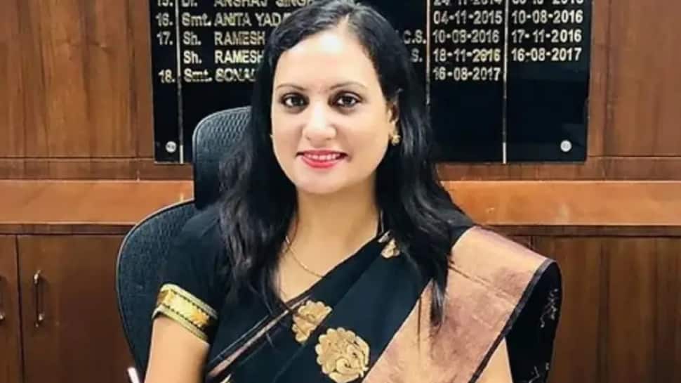 UPSC Success Story: The Journey Of IAS Topper Sonal Goel, From Backup Plans To UPSC Triumph