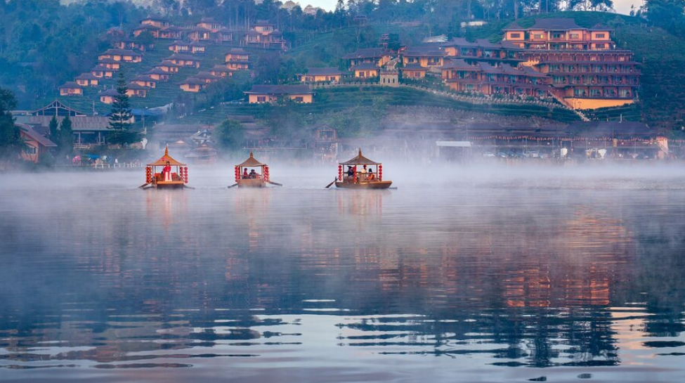 Festive Spirit Fuels Travel: Indians Seek Getaways For Holi And Easter Festive Spirit Fuels Travel: Indians Seek Getaways For Holi And Easter