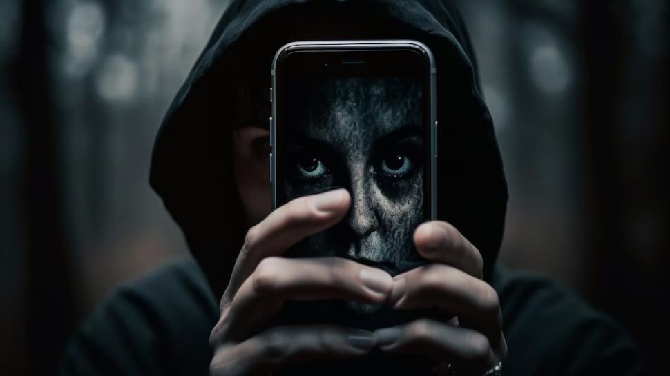 WhatsApp Call Scam Alert! Be Cautious If You Receive Calls From These ...