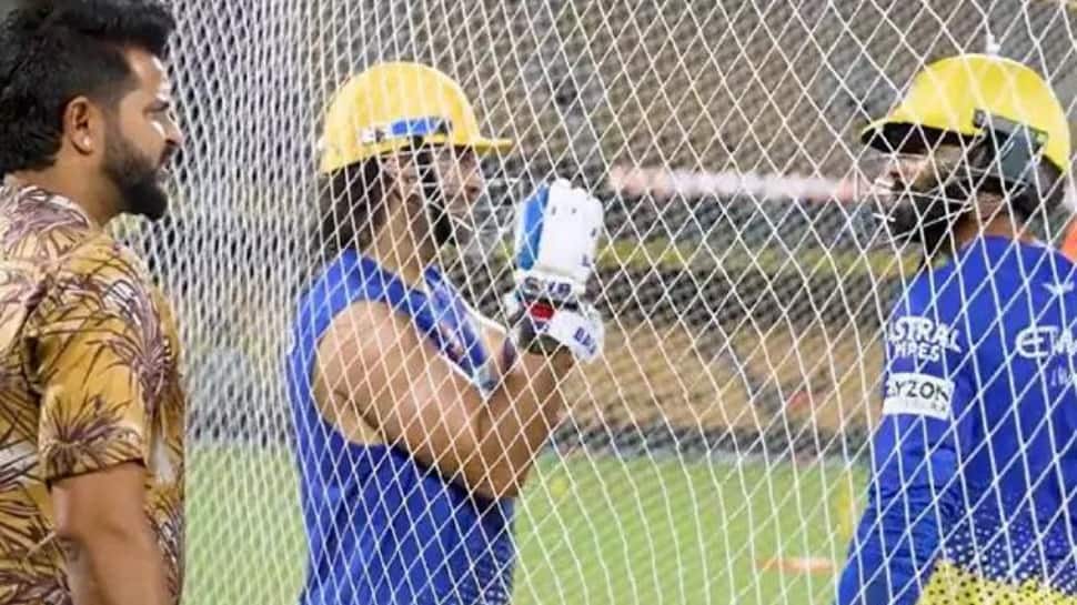 IPL 2024: MS Dhoni Smashes Huge Sixes Ahead Of CSK Vs KKR Match With Suresh Raina In Presence - WATCH