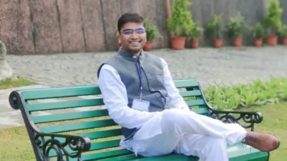 UPSC Success Story: Meet IAS Anshuman Raj Who Studied Under Kerosene Lamp, Cracked UPSC Without Coaching