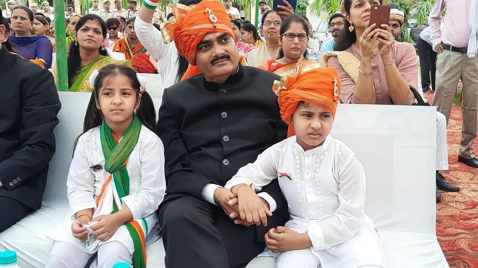 IAS Super Success Story: Meet Indra Vikram Singh - District Magistrate Of Ghaziabad's Success Mantra | Exclusive Interview IAS Super Success Story: Meet Indra Vikram Singh - District Magistrate Of Ghaziabad's Success Mantra | Exclusive Interview