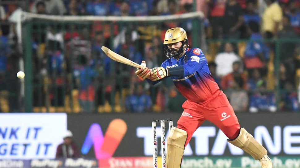 WATCH: RCB&#039;s Dinesh Karthik Hits The Biggest Six Of IPL 2024, Ball Travels To 108 Meters