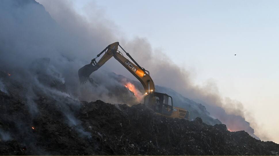 Smoke Continues To Rise From Ghazipur Landfill Site As Locals Struggle For Clean Air